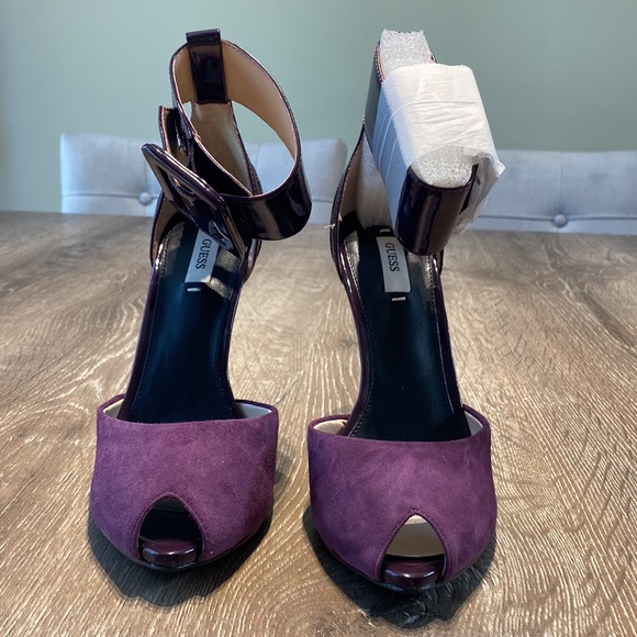 Guess Purple Multi peep toe ankle cuff sandals 4 1/2 heel. Leather/man made sole - Picture 3 of 8